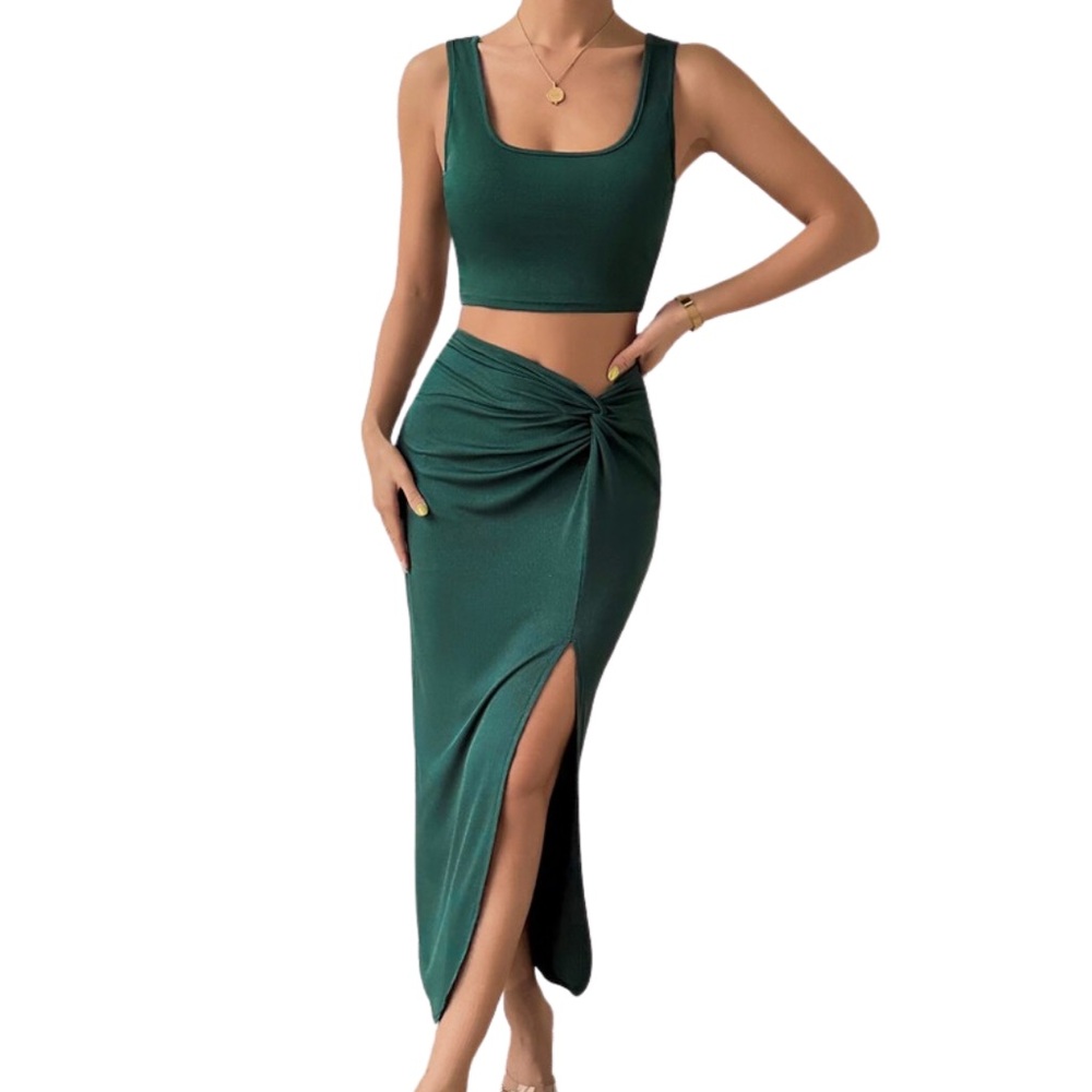 Green Two Piece Skirt Set